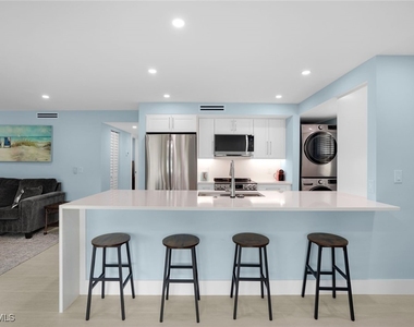 1155 Sandpiper Street - Photo Thumbnail 5