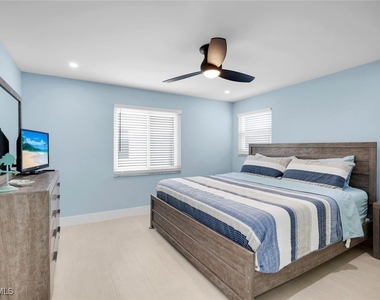 1155 Sandpiper Street - Photo Thumbnail 9