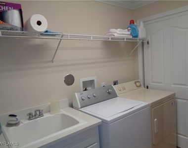 6190 Reserve Circle - Photo Thumbnail 18