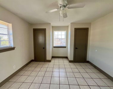 1042 W Village Court - Photo Thumbnail 22