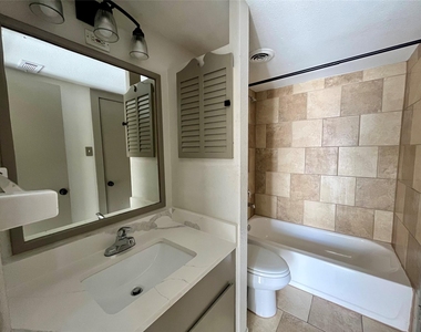 1042 W Village Court - Photo Thumbnail 19