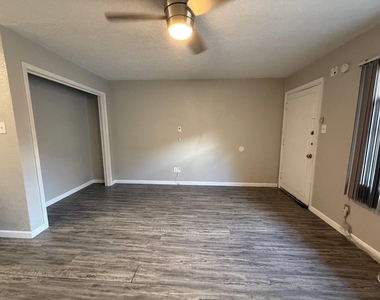 2501 Yoakum Boulevard - Photo Thumbnail 19