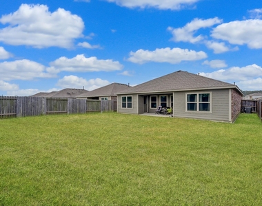15127 Willow Tree Lane - Photo Thumbnail 33