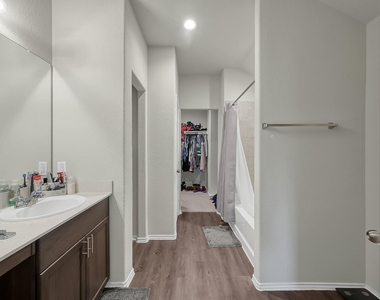 15127 Willow Tree Lane - Photo Thumbnail 21