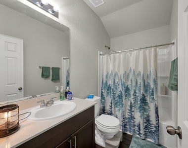 15127 Willow Tree Lane - Photo Thumbnail 26