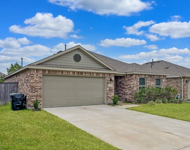 15127 Willow Tree Lane - Photo Thumbnail 2