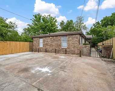 3425 Nettleton Street - Photo Thumbnail 11