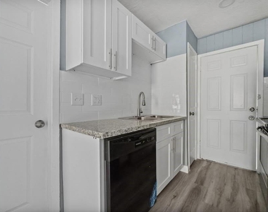 3425 Nettleton Street - Photo Thumbnail 6
