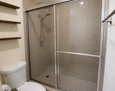 10049 Westpark Drive - Photo Thumbnail 12