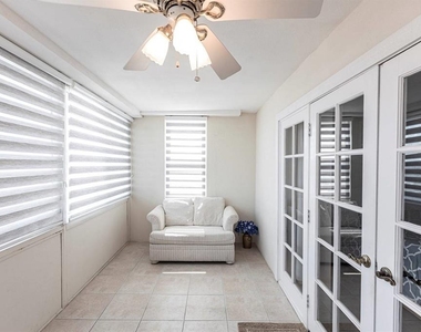 1125 W Peppertree Drive - Photo Thumbnail 21