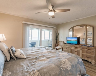 1125 W Peppertree Drive - Photo Thumbnail 12