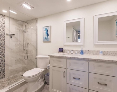 1125 W Peppertree Drive - Photo Thumbnail 14