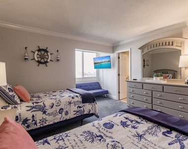 1125 W Peppertree Drive - Photo Thumbnail 22