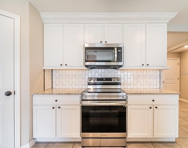 13748 Wineberry Drive - Photo Thumbnail 8