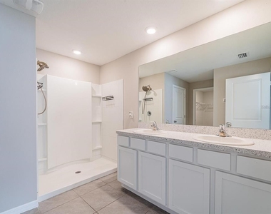 13748 Wineberry Drive - Photo Thumbnail 24