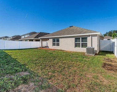 13748 Wineberry Drive - Photo Thumbnail 37