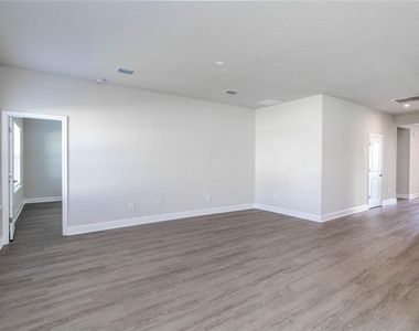 10179 Gliding Eagle Way - Photo Thumbnail 7