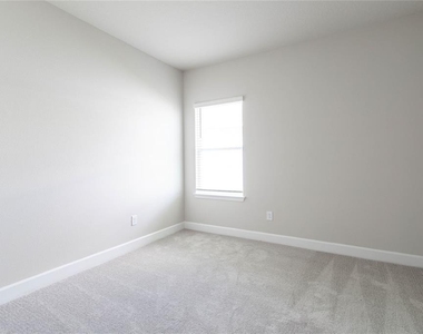 10179 Gliding Eagle Way - Photo Thumbnail 13