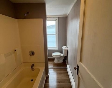 208 W Patterson Street - Photo Thumbnail 4