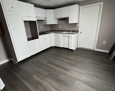 208 W Patterson Street - Photo Thumbnail 3