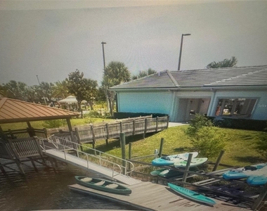 4976 Windermere Avenue - Photo Thumbnail 15