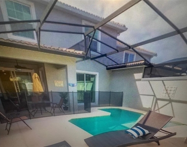 4976 Windermere Avenue - Photo Thumbnail 10