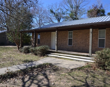 253 Old Groveton Road S - Photo Thumbnail 7