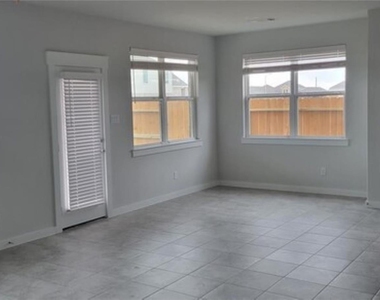 7522 Coral Terrace Drive - Photo Thumbnail 2