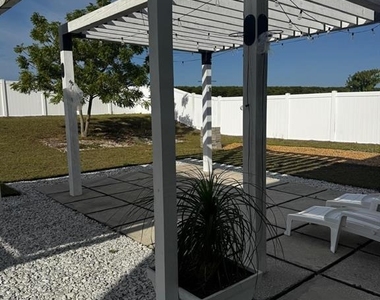 3837 Spring Creek - Photo Thumbnail 7