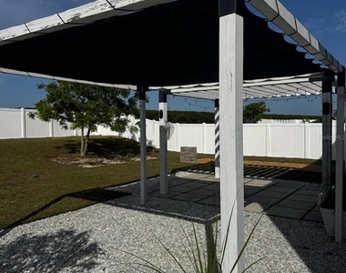 3837 Spring Creek - Photo Thumbnail 12