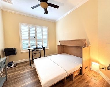 1240 W Diamond Shore Loop - Photo Thumbnail 16