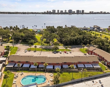 2250 S Palmetto Avenue - Photo Thumbnail 22
