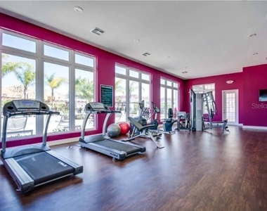 9004 Shine Drive - Photo Thumbnail 10