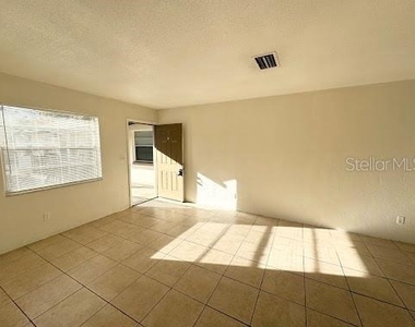 1221 Kennedy Road - Photo Thumbnail 3
