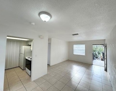 1221 Kennedy Road - Photo Thumbnail 4