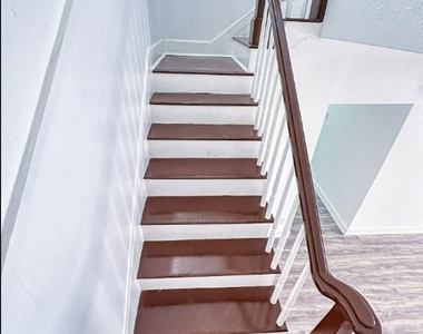 2555 Pierce Street - Photo Thumbnail 5