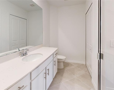 17595 Opal Sand Drive - Photo Thumbnail 4