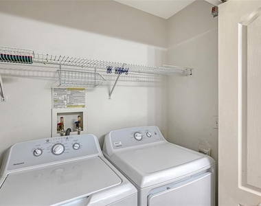 8750 Olde Hickory Avenue - Photo Thumbnail 26