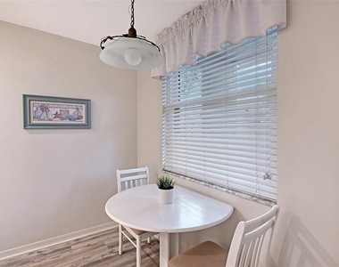 8750 Olde Hickory Avenue - Photo Thumbnail 15