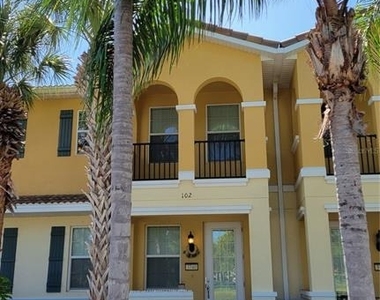 3740 82nd Avenue Circle E - Photo Thumbnail 2