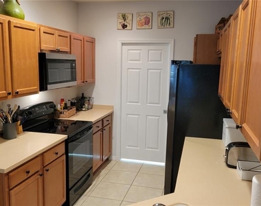 3740 82nd Avenue Circle E - Photo Thumbnail 6