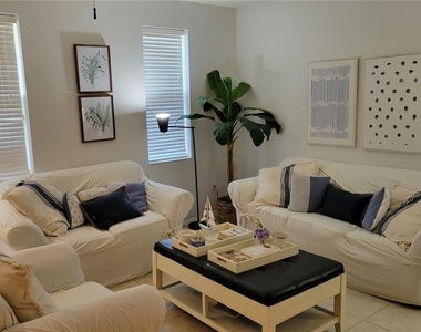 3740 82nd Avenue Circle E - Photo Thumbnail 9