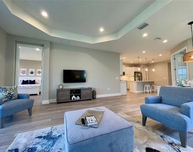 12432 Palatka Drive - Photo Thumbnail 6