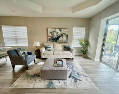 12432 Palatka Drive - Photo Thumbnail 5