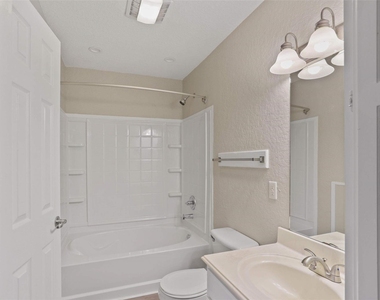 11700 League Line Road - Photo Thumbnail 4