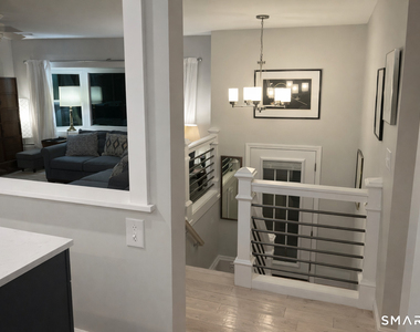 201 Seneca Drive - Photo Thumbnail 10