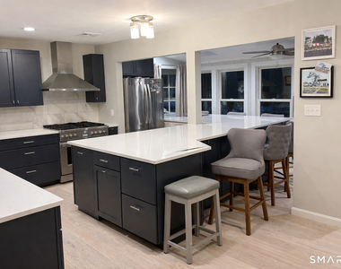 201 Seneca Drive - Photo Thumbnail 8