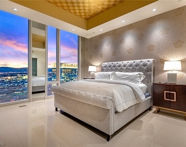 3750 Las Vegas Boulevard - Photo Thumbnail 14
