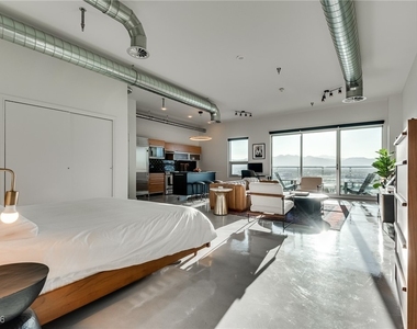 200 Hoover Avenue - Photo Thumbnail 13