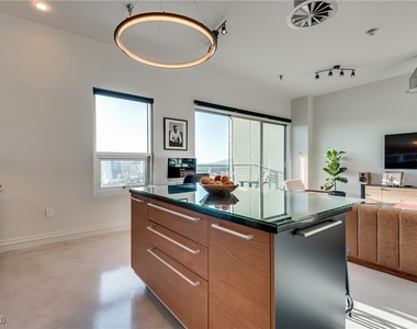 200 Hoover Avenue - Photo Thumbnail 7